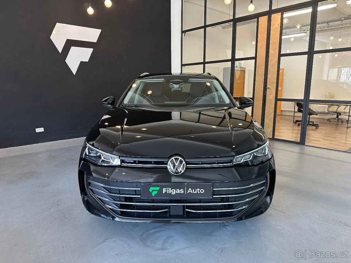Volkswagen Passat Variant 2024 photo 5