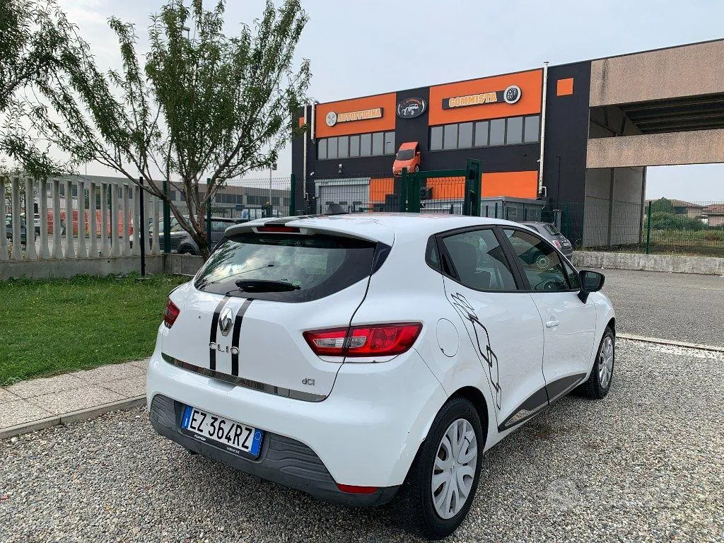 Renault Clio 2015 photo 5