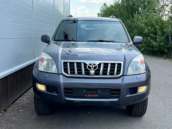 Toyota Land Cruiser 2007 photo 2