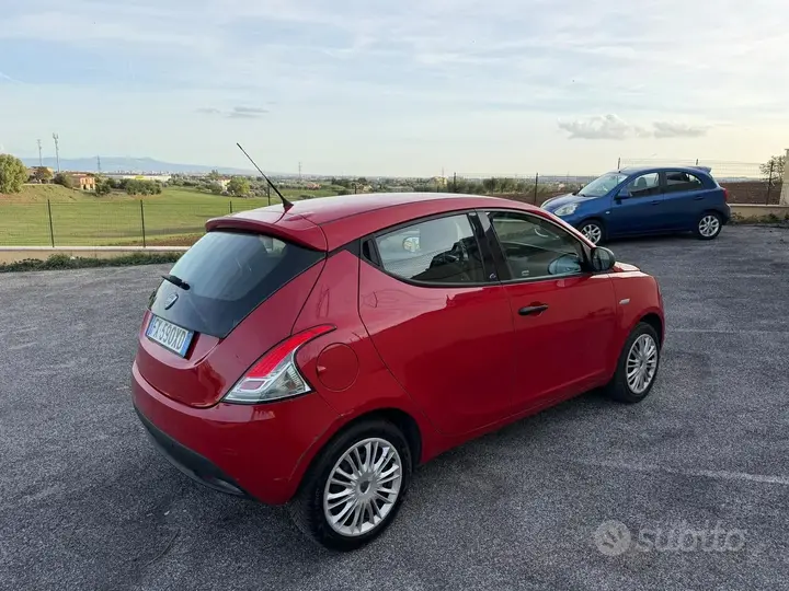 Lancia Ypsilon 2019 photo 3