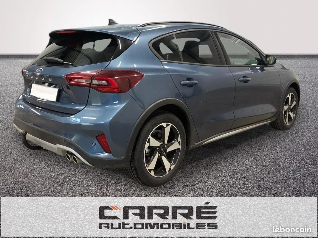Ford Focus 2024 photo 4