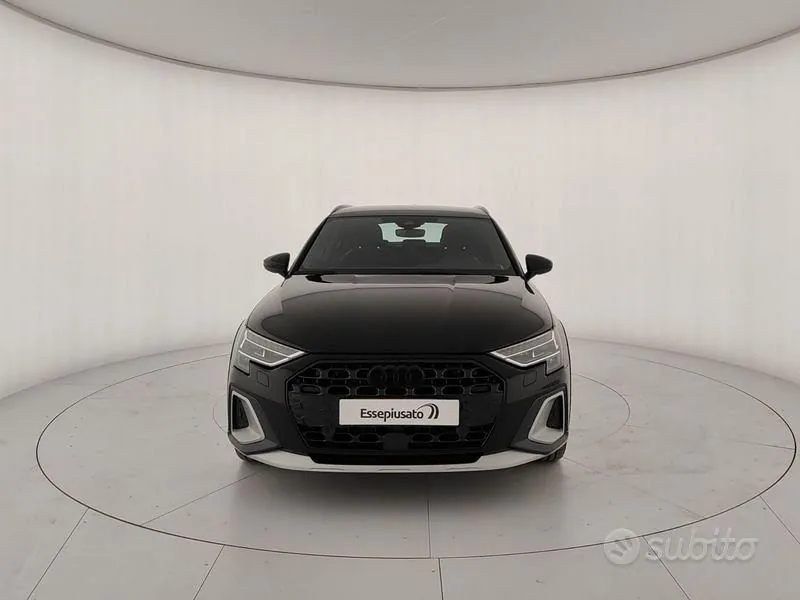 Audi A3 2024 photo 3