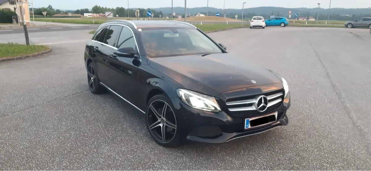 Mercedes-Benz C-Class 2017 photo 2