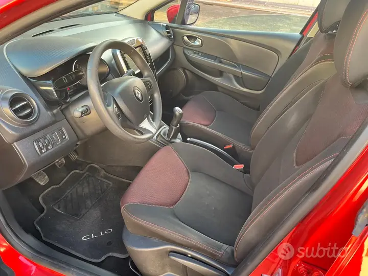 Renault Clio 2015 photo 5