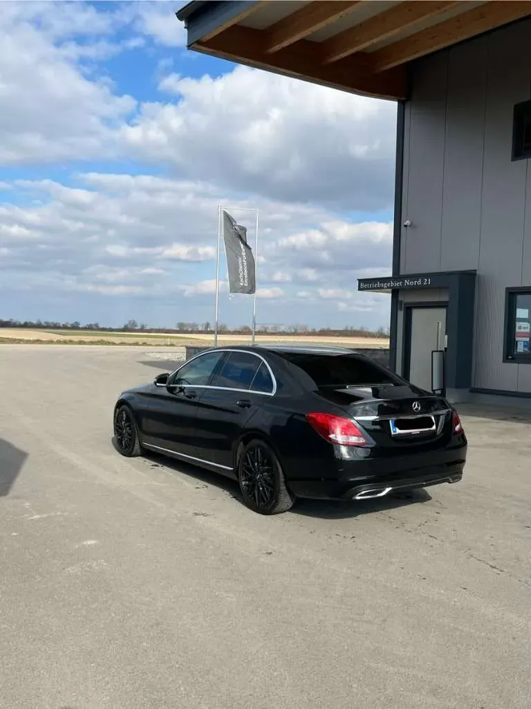 Mercedes-Benz C-Class 2016 photo 3