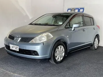 Nissan Tiida 2005 photo 4