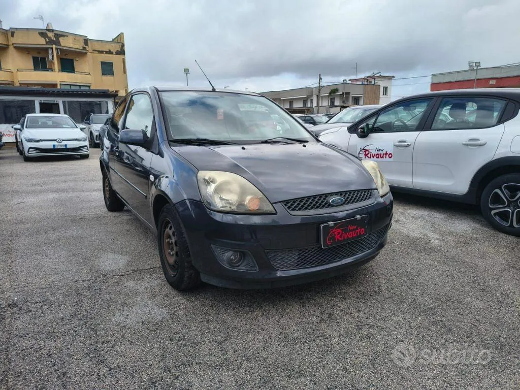 Ford Fiesta 2008 photo 2