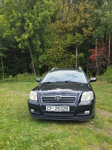 Toyota Avensis 2004 photo 4