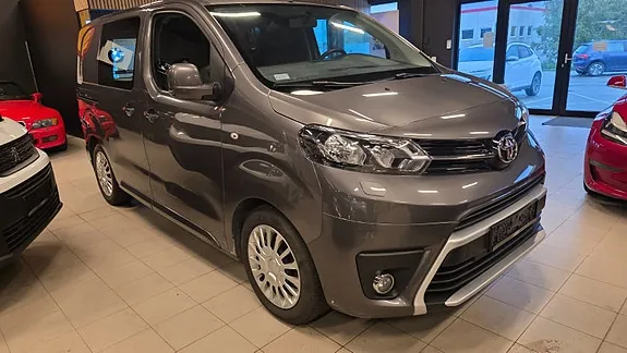 Toyota Proace 2016 photo 2