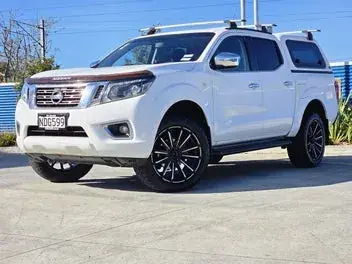 Nissan Navara 2020 photo 2