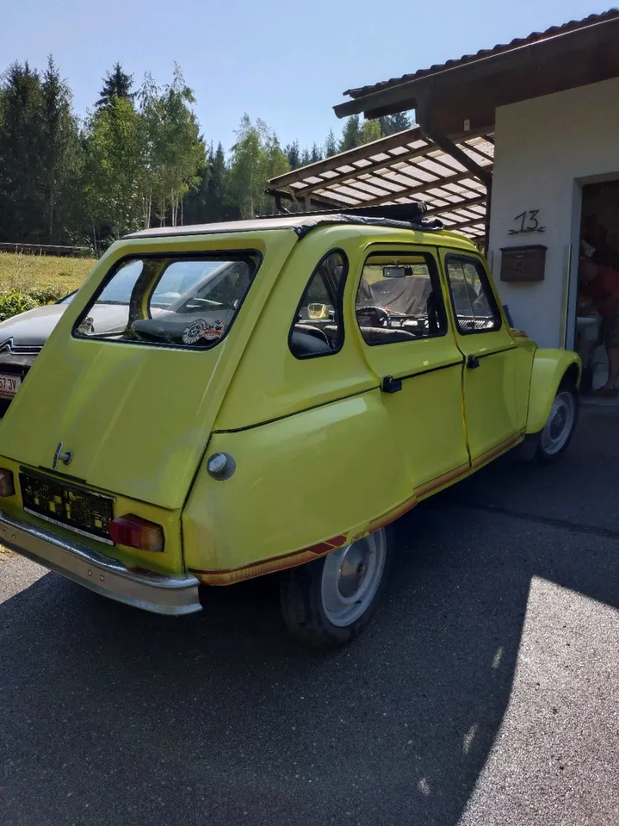 Citroen Dyane 1975 photo 2