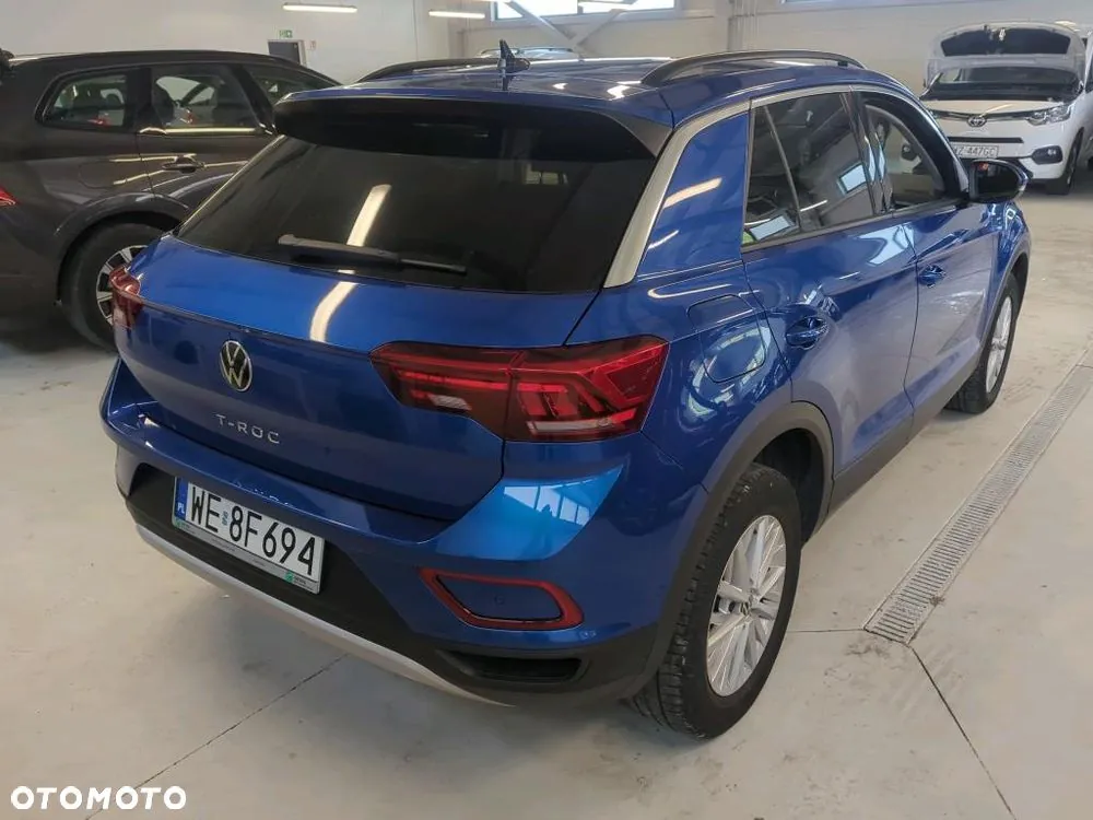 Volkswagen T-Roc 2023 photo 3