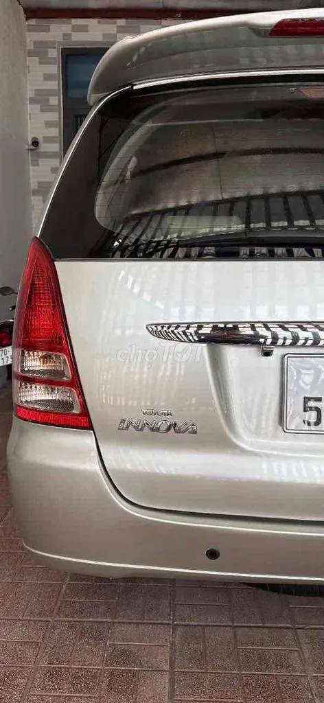 Toyota Innova 2007 photo 2