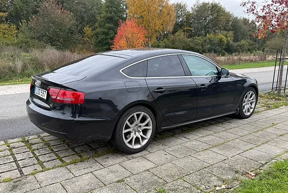 Audi A5 2011 photo 4
