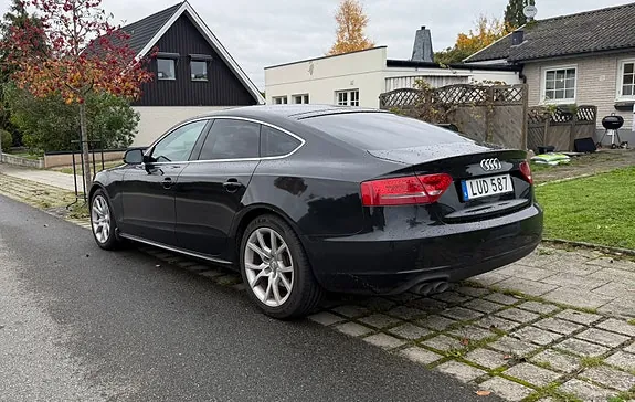 Audi A5 2011 photo 3