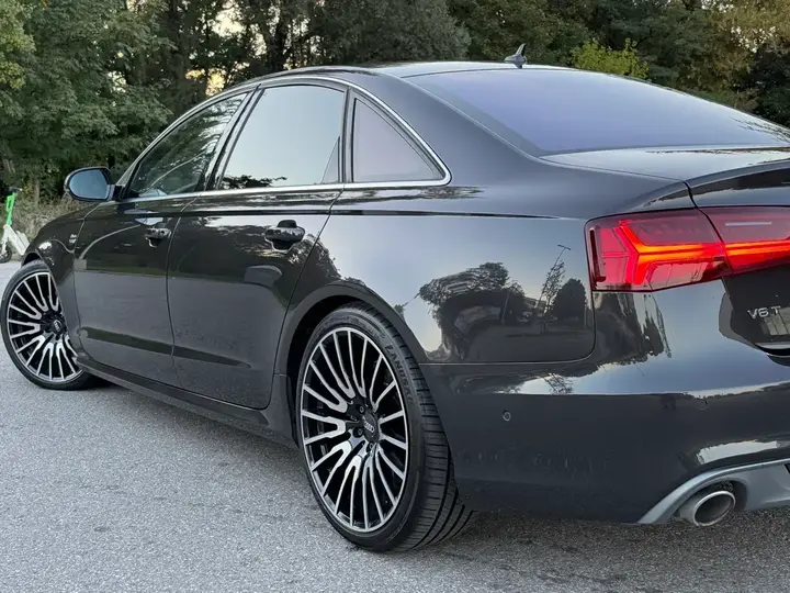 Audi A6 2014 photo 2