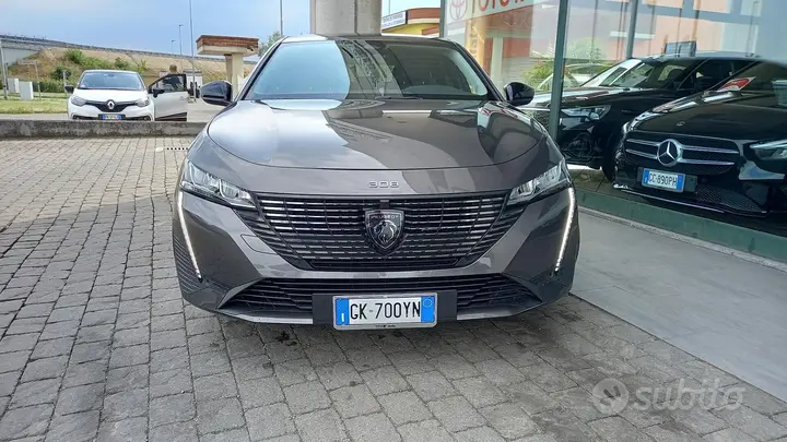 Peugeot 308 2022 photo 2