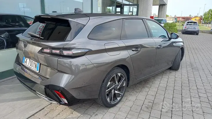 Peugeot 308 2022 photo 5