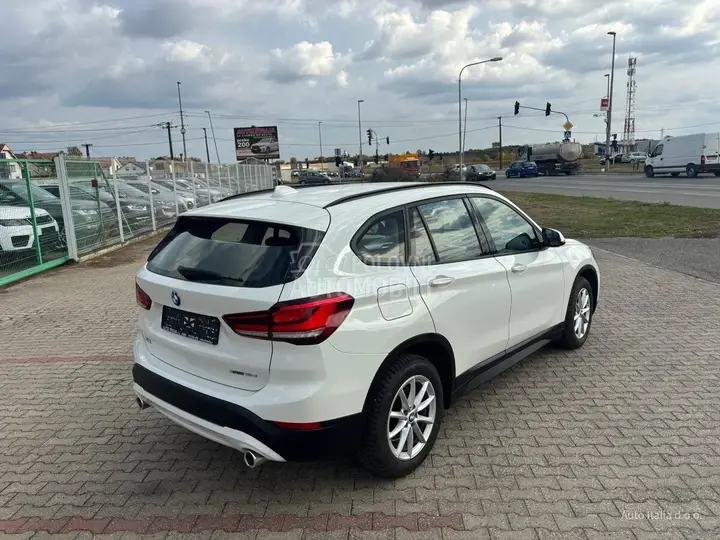 BMW X1 2021 photo 2