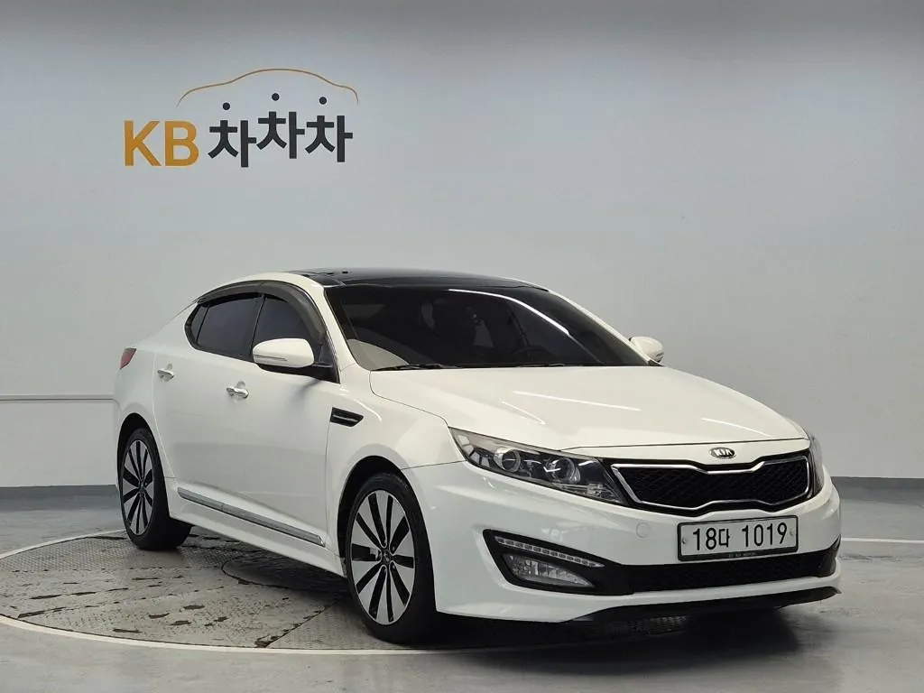 Kia K5 2013 photo 4