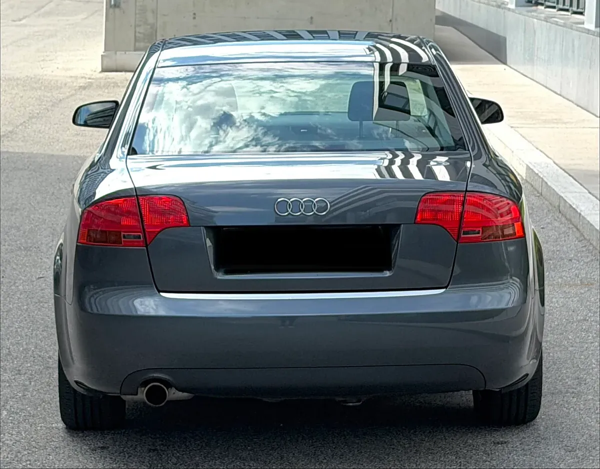 Audi A4 2006 photo 2