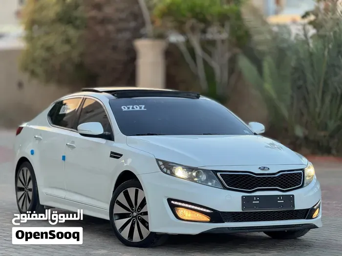 Kia K5 2012 photo 4