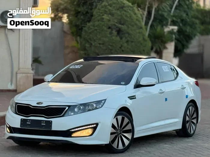 Kia K5 2012 photo 3