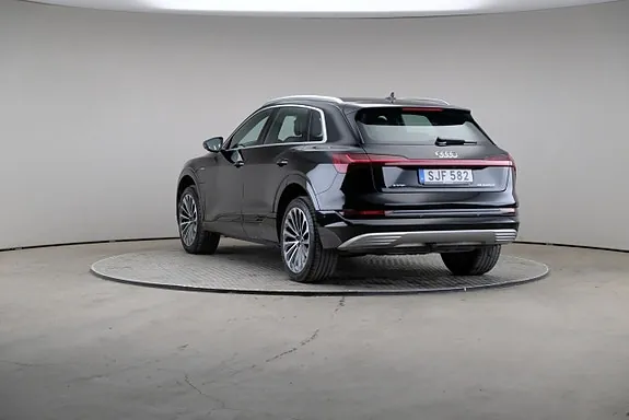 Audi E-Tron 2022 photo 2