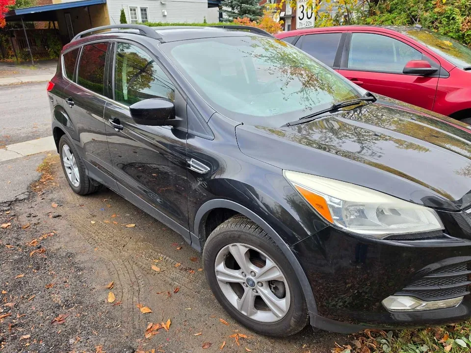 Ford Escape 2013 photo 2