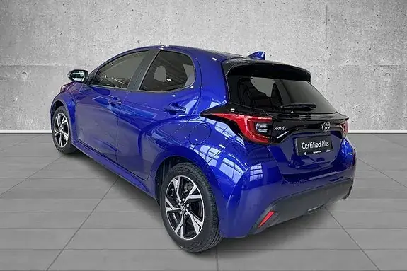 Toyota Yaris 2024 photo 2