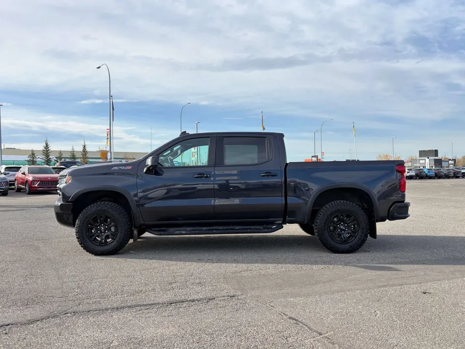 Chevrolet Silverado 1500 2023 photo 3