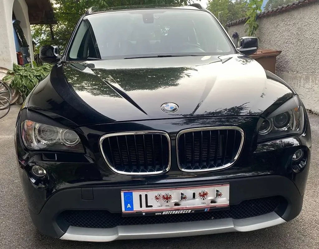BMW X1 2012 photo 2