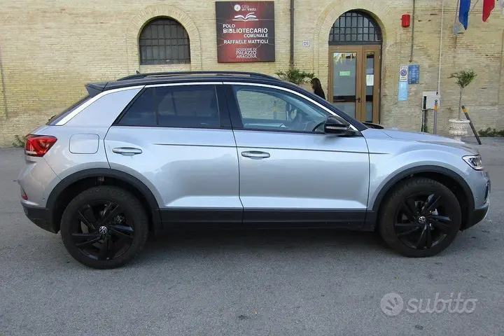 Volkswagen T-Roc 2025 photo 4