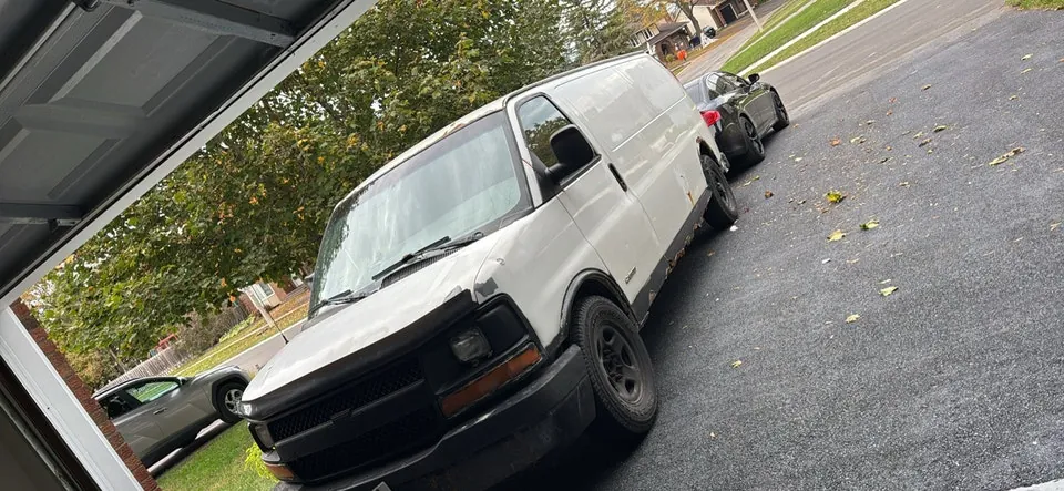 Chevrolet Express 2500