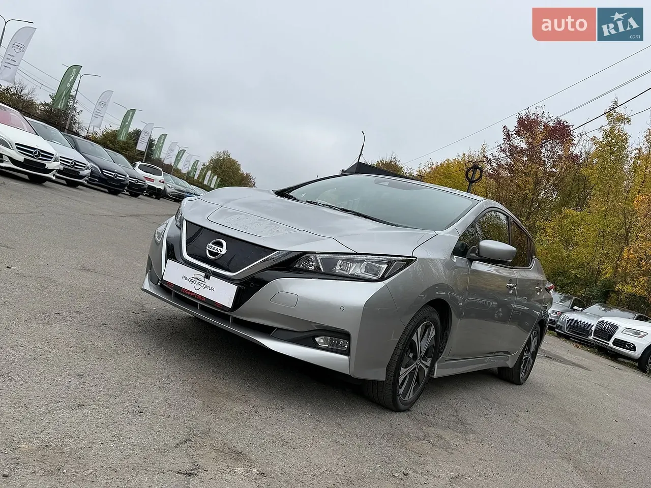 Nissan Leaf 2018 photo 2
