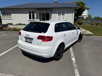 Audi A3 2012 photo 4