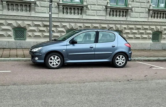 Peugeot 206