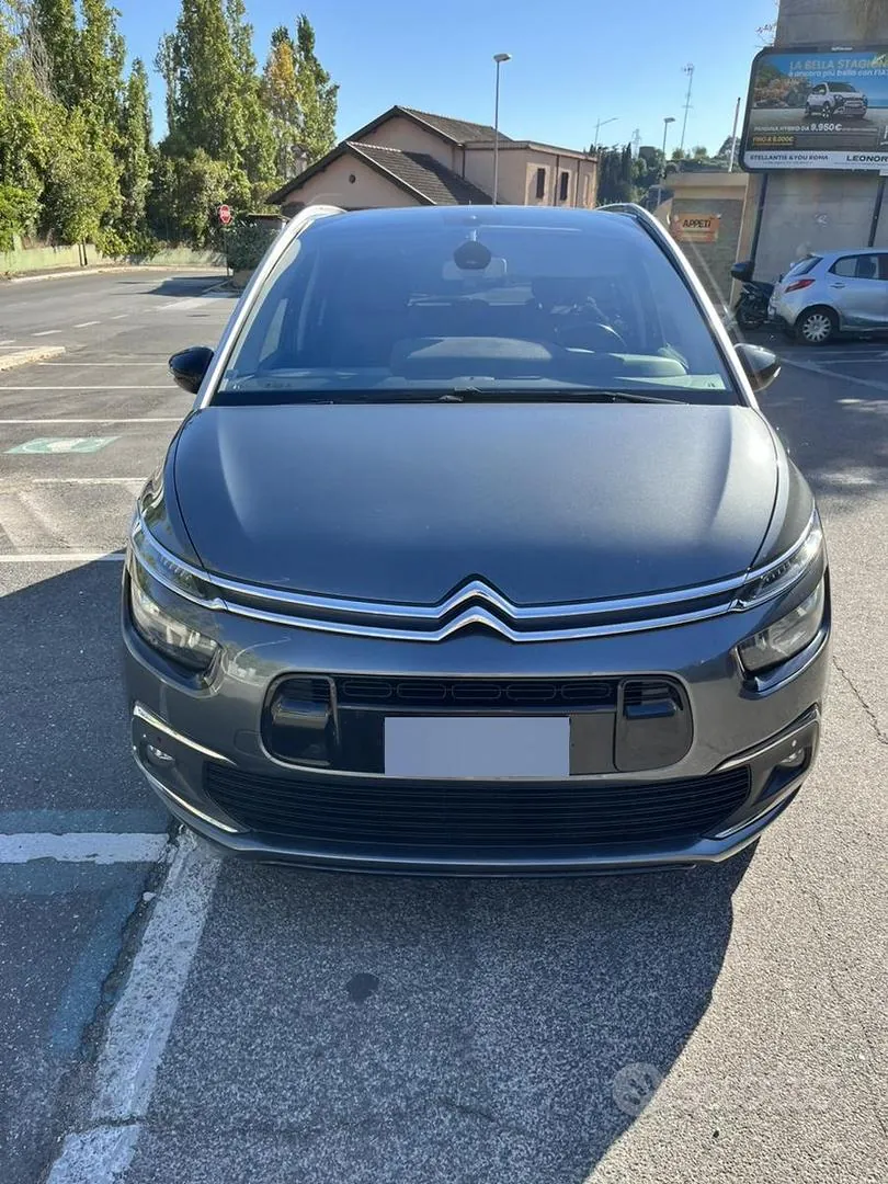 Citroen Grand C4 Picasso 2016 photo 2