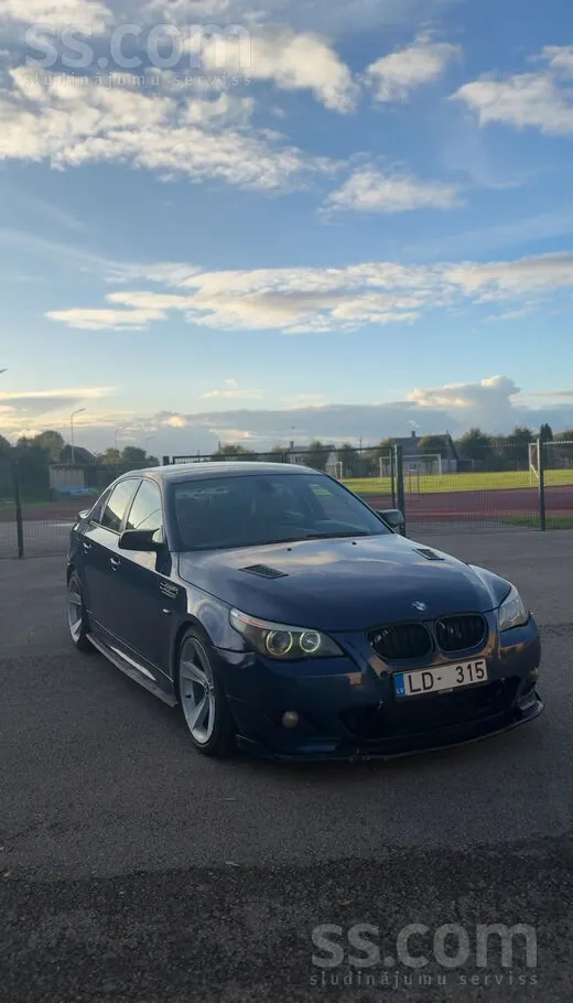 BMW 530 2004 photo 5