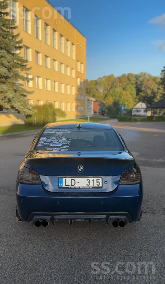 BMW 530 2004 photo 3
