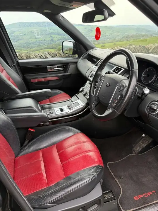 Land Rover Range Rover Sport 2013 photo 5