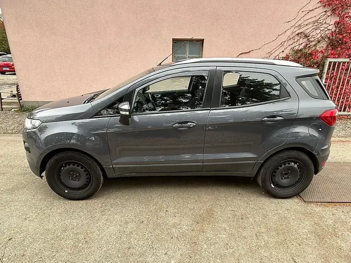Ford Ecosport 2016 photo 2