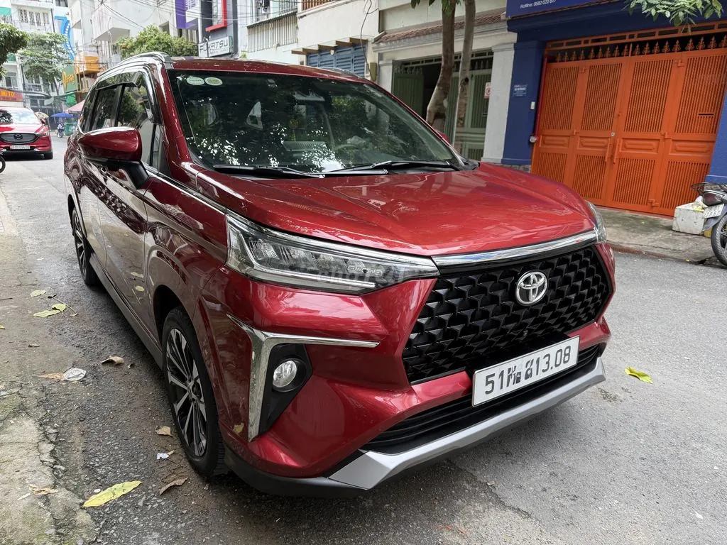Toyota Veloz Cross