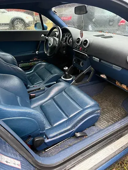 Audi Tt 1999 photo 5