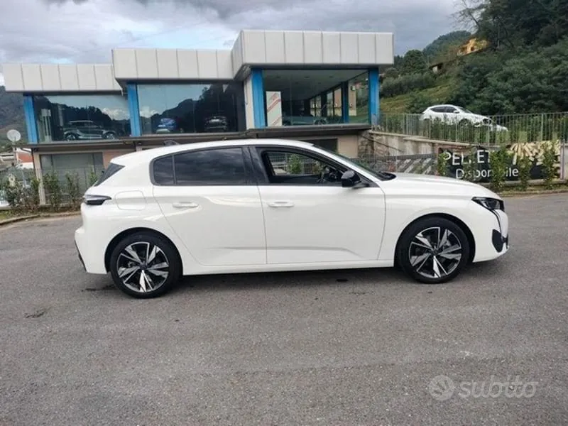 Peugeot 308 2023 photo 4