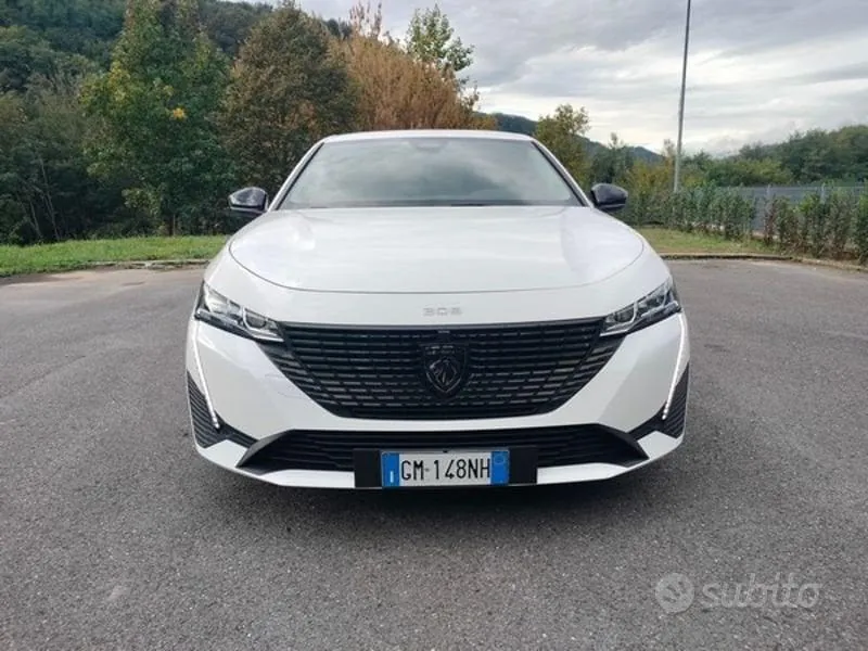 Peugeot 308 2023 photo 2