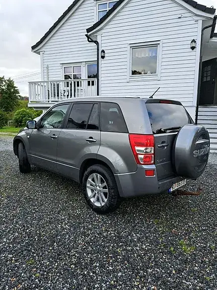 Suzuki Grand Vitara 2008 photo 2