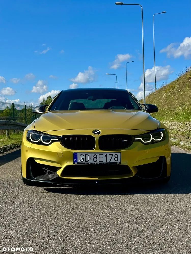 BMW M4 2016 photo 2
