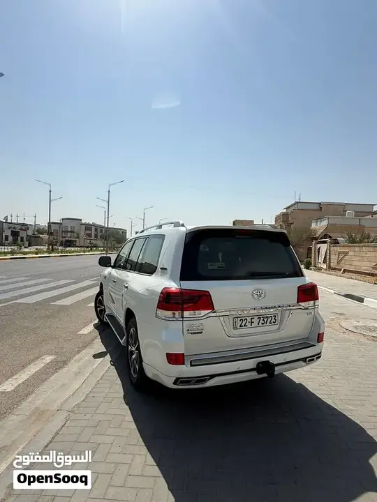 Toyota Land Cruiser 2020 photo 3