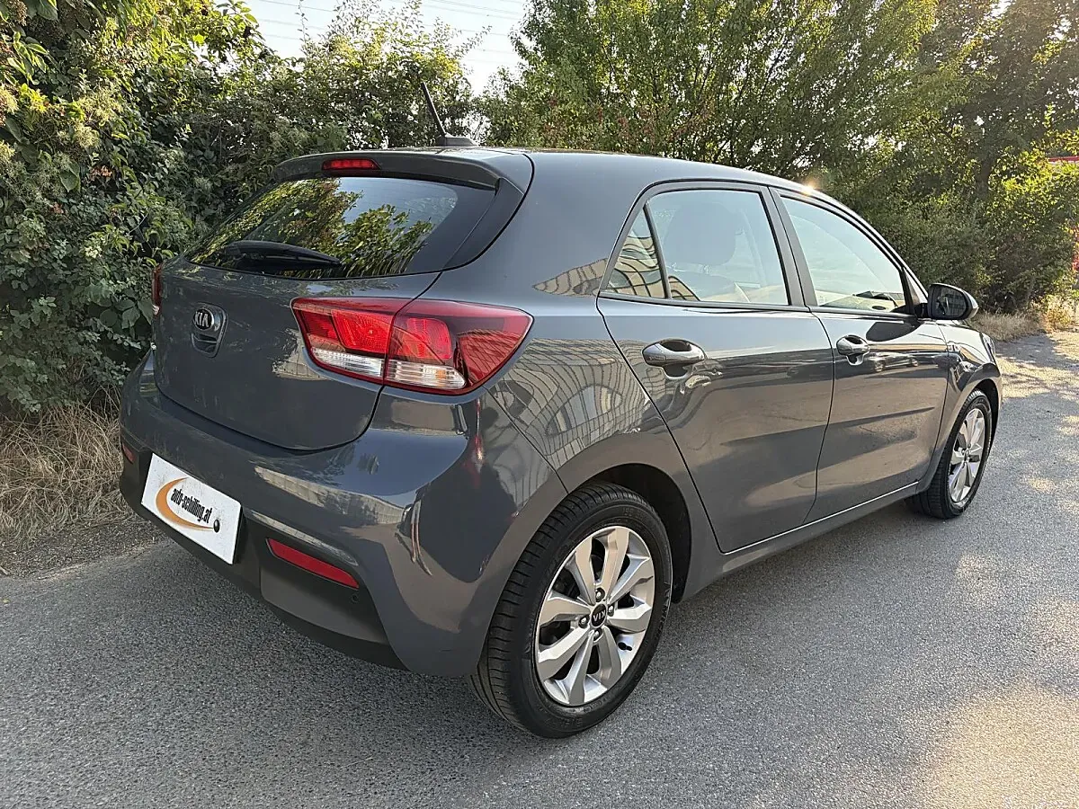 Kia Rio 2021 photo 3